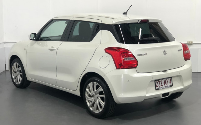 2023 Suzuki Swift AZ Series II GL Hatch Image 5