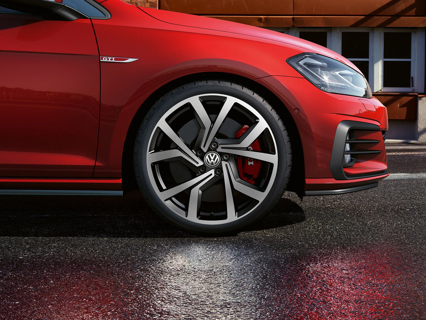 Distinctively enhanced Sound and Style Package Image