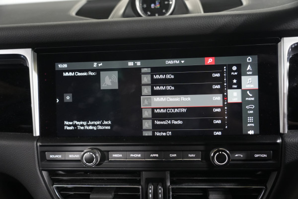 2019 Porsche Macan S SUV image 21