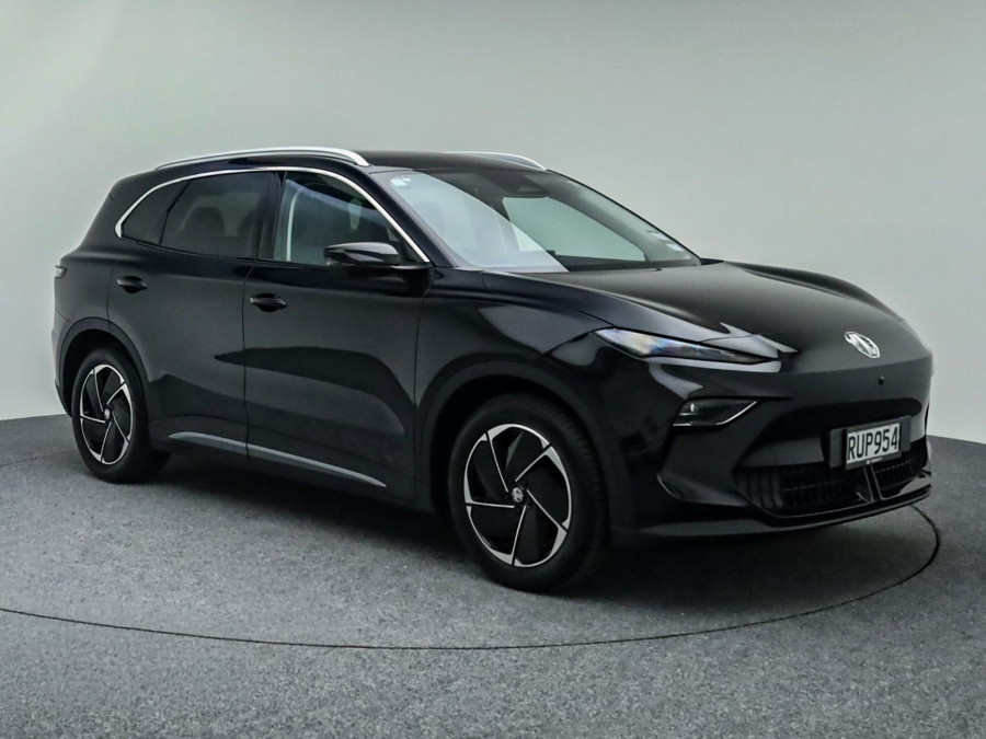 2026 MG MGS5 EV Essence 62 SUV Image 1