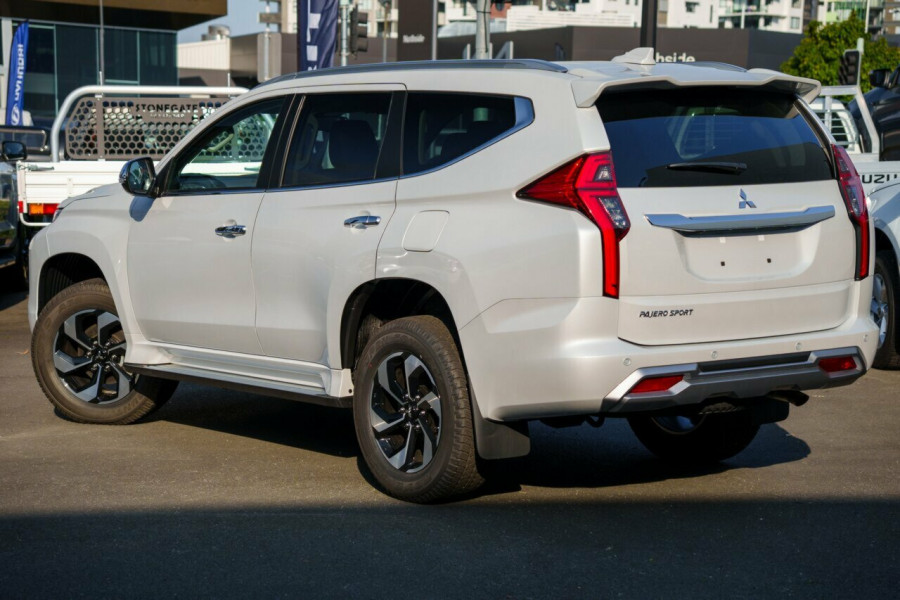 2025 Mitsubishi Pajero Sport QG Exceed SUV Image 2