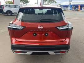 2024 MY25 Nissan QASHQAI J12 ST-L SUV image 4