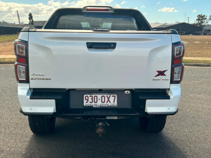 2023 Isuzu D-MAX RG X-TERRAIN Ute Image 4