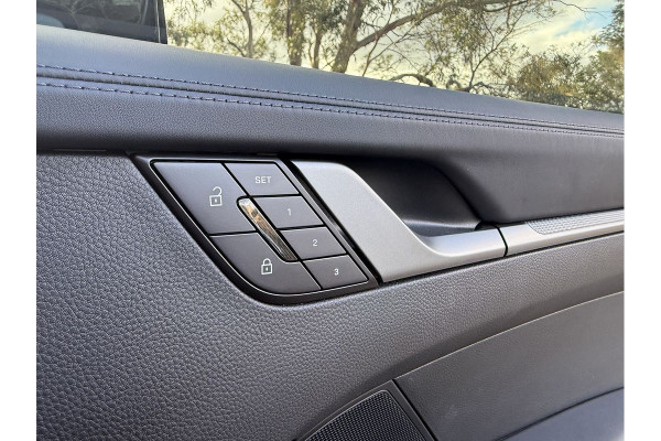 2025 Porsche 911 992 Carrera S Coupe Image 21