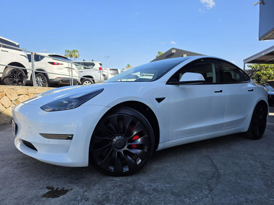 2021 Tesla Model 3  Performance Sedan Image 1