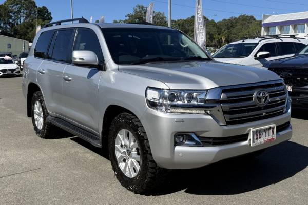2019 Toyota LandCruiser VDJ200R VX SUV Image 3