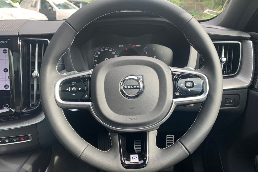 2020 Volvo XC60 UZ D5 R-Design Suv Image 15