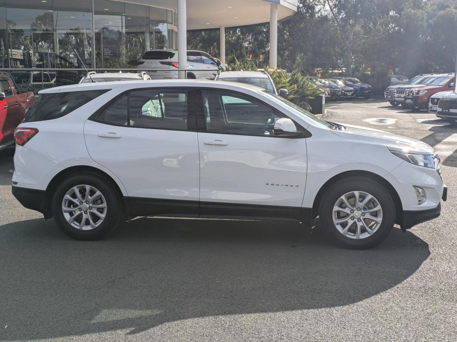 2018 Holden Equinox EQ LS SUV Image 9
