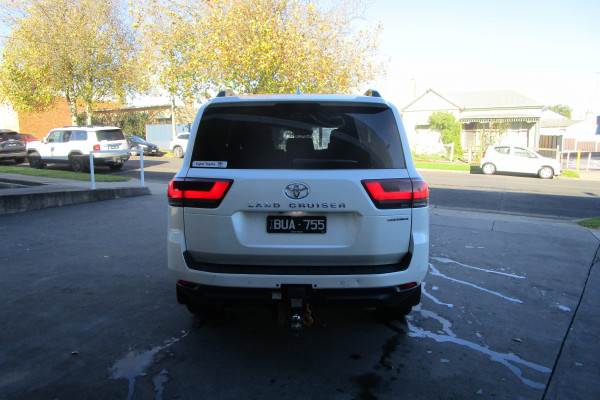 2021 Toyota LandCruiser 5E55190D0 Sahara Wagon Image 6