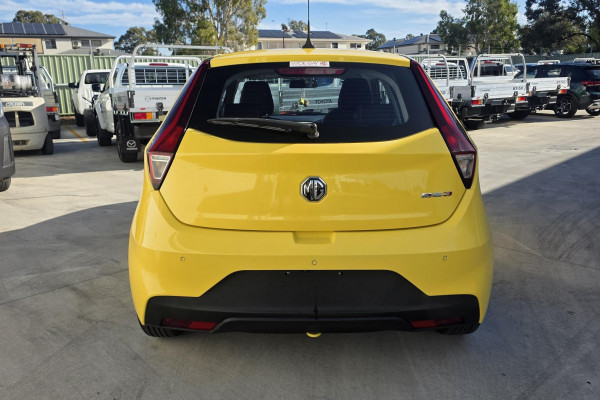2022 MG MG3 SZP1 Core Hatch Image 4