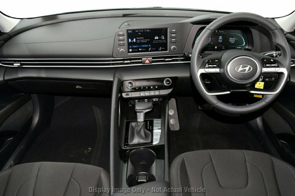 2026 Hyundai i30 CN7.V4 Hybrid Sedan Image 3