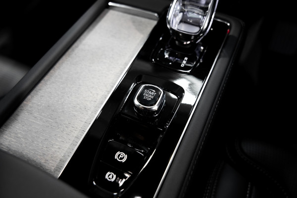 2026 Volvo XC90 L Series Ultra B5 Bright SUV Image 14