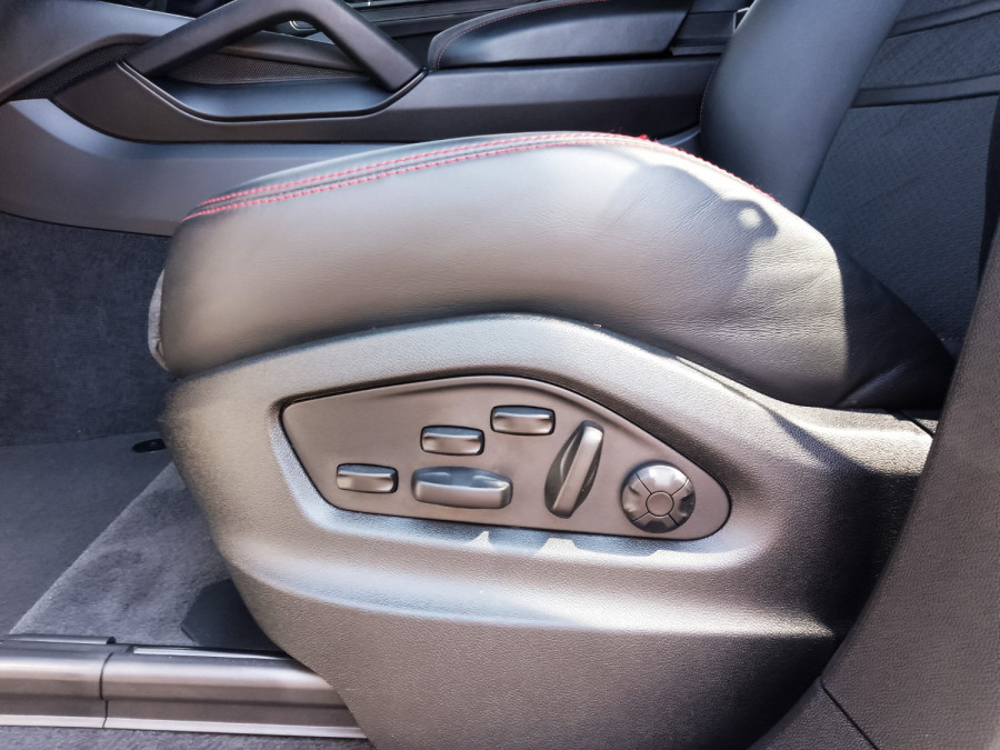 2024 Porsche Cayenne 9YA II GTS SUV Image 21
