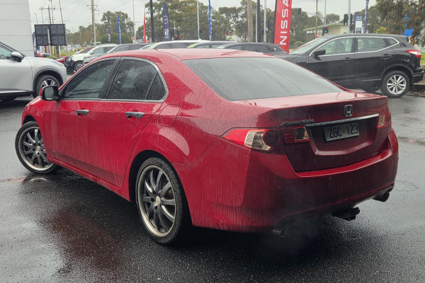 2012 Honda Accord Euro 8th Gen Luxury Sedan Image 2