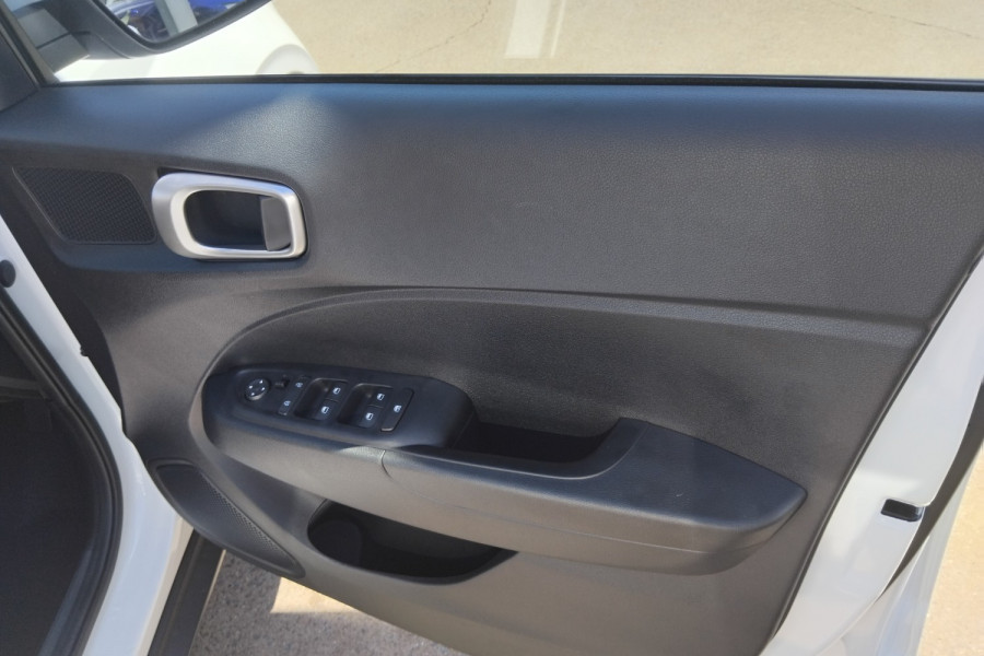 2024 Hyundai Venue QX.V5  SUV Image 20