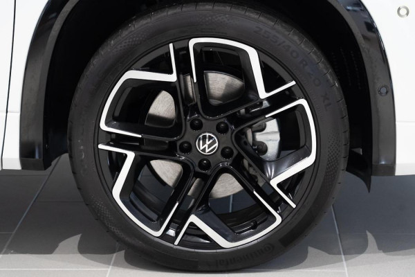 2025 MY26 Volkswagen Tayron R4 195TSI R-Line SUV Image 20