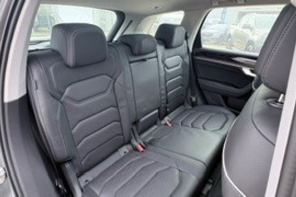 2024 Volkswagen Touareg RC 210TDI Elegance SUV Image 12