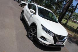 Nissan QASHQAI 2 J1