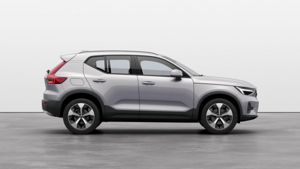2026 Volvo XC40 XZ Plus B4 Special Edition SUV image 5
