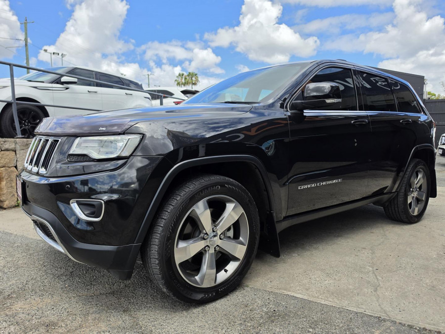 2014 Jeep Grand Cherokee WK Laredo SUV Image 3