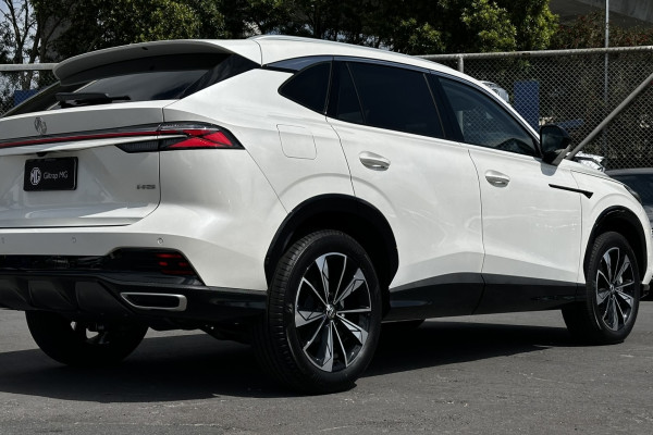 2025 MG HS Essence 1.5L SUV Image 5
