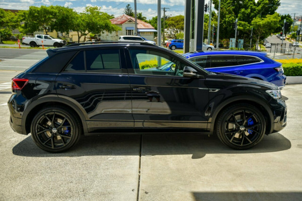 2025 Volkswagen T-Roc D11 140TSI R-Line SUV