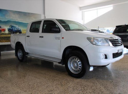 Toyota HiLux SR KUN26R 