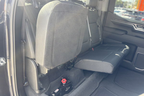 2025 Chevrolet Silverado T1 1500 LTZ Premium W/Tech Pack Ute Image 24
