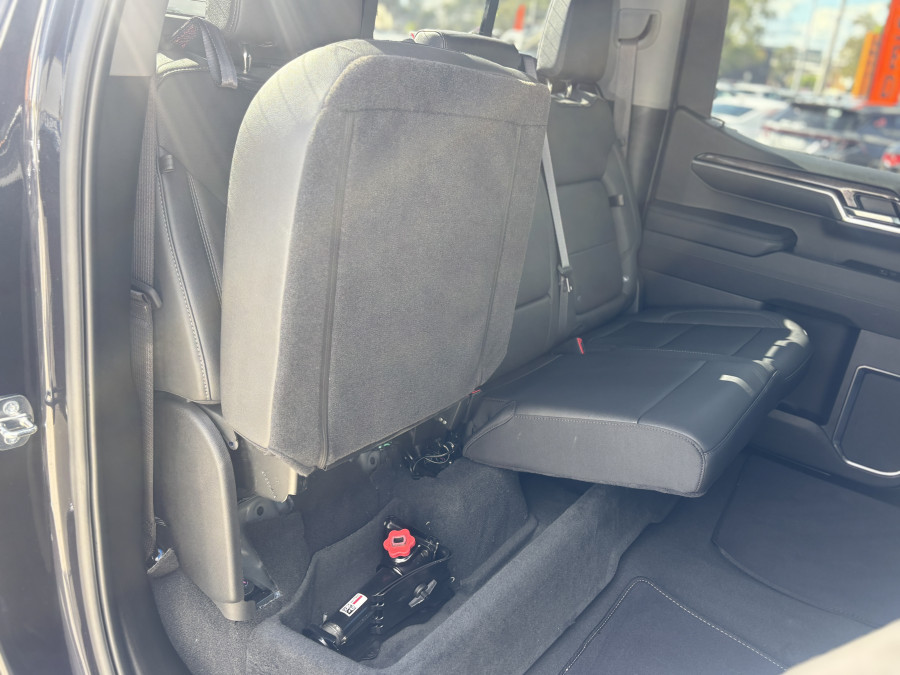 2025 Chevrolet Silverado T1 1500 LTZ Premium W/Tech Pack Ute Image 24