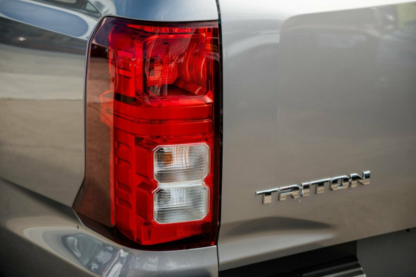 2025 Mitsubishi Triton MV GLX-R Ute Image 7