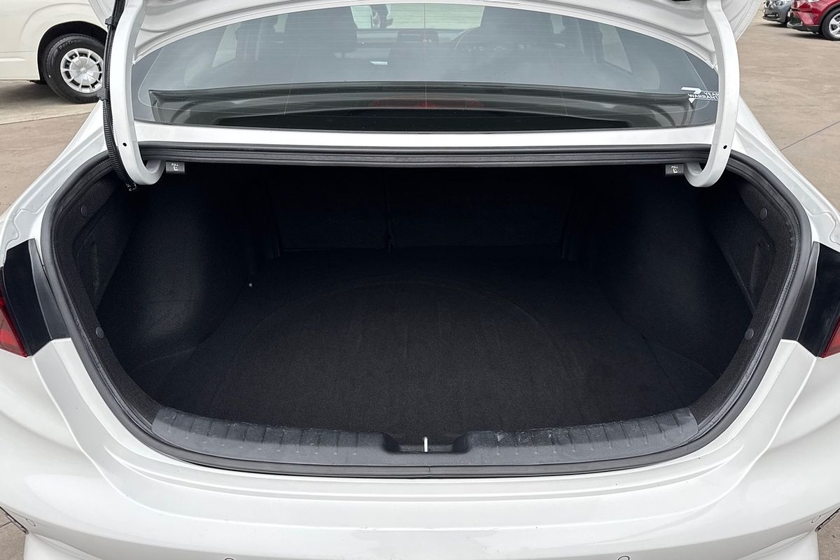 2024 Kia Cerato BD S with Safety Pack Hatch Image 19