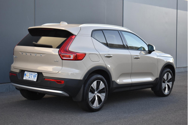 2024 MY25 Volvo XC40 XZ Plus B4 SUV Image 4