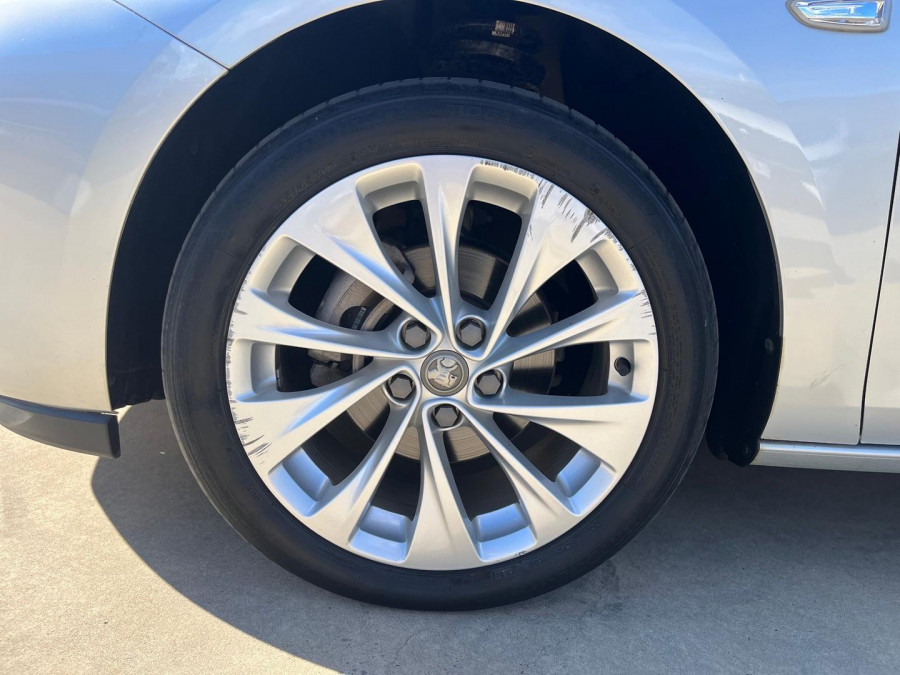 2018 MY18.5 Holden Astra BK R Hatch Image 33