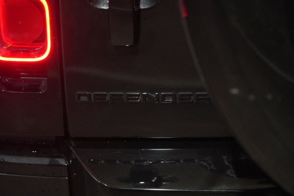 2023 Land Rover Defender L663 110 P400 X-Dynamic HSE SUV Image 9