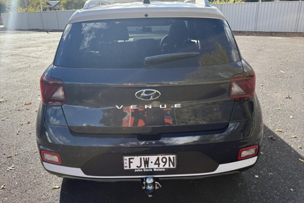 2024 Hyundai Venue QX.V5 Elite SUV Image 5