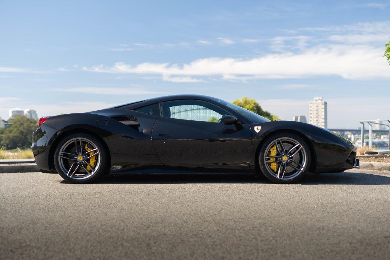 2017 Ferrari 488 Gtb Coupe Image 3