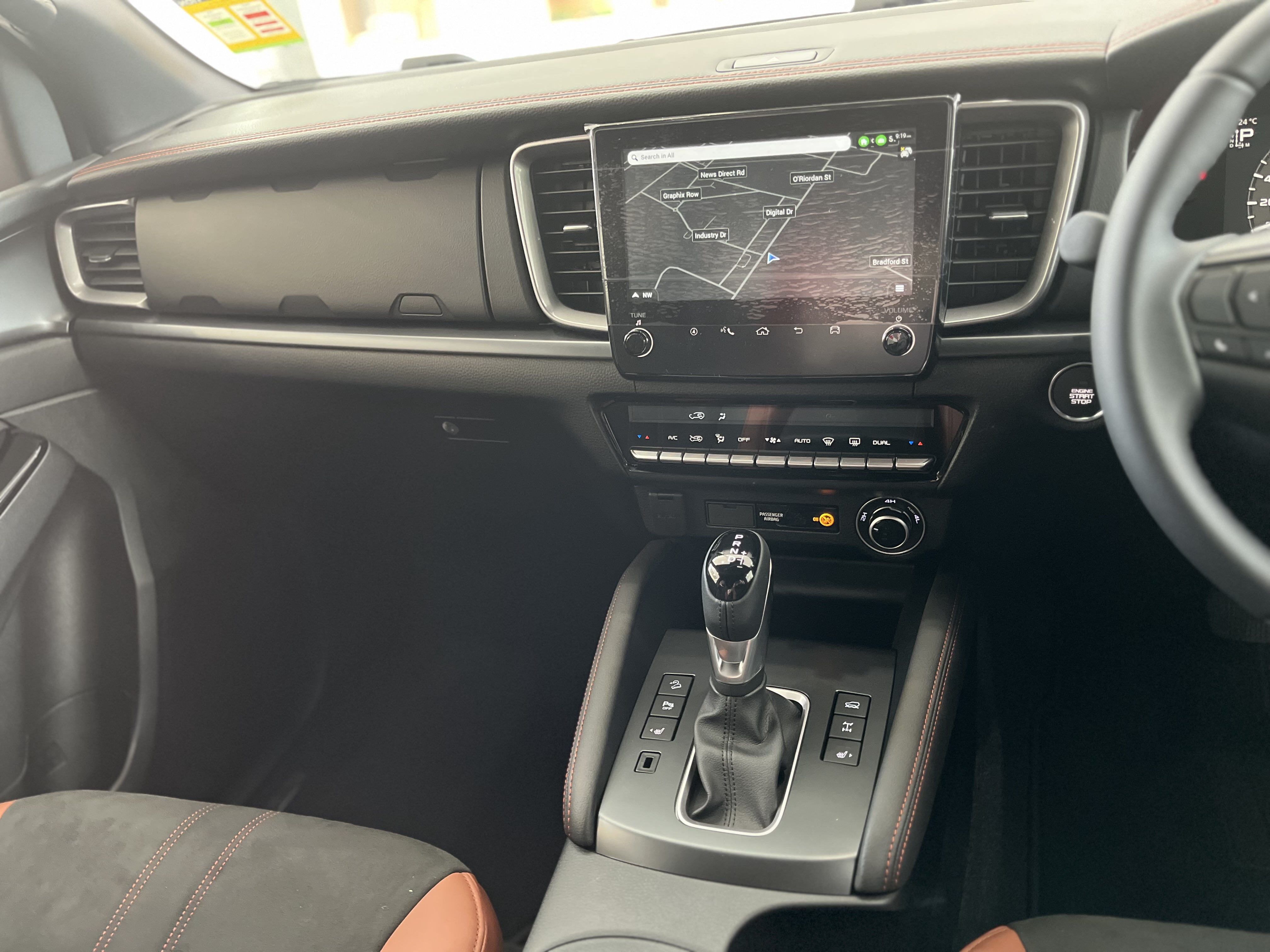 2024 MY25 Mazda BT-50 TF SP Ute Image 24