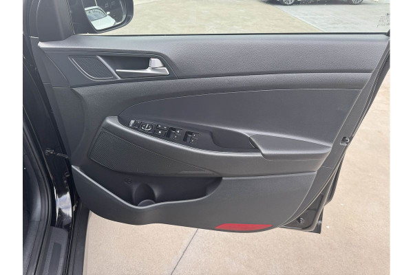 2016 Hyundai Tucson TLe Active X SUV Image 5