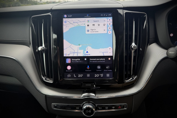 2023 Volvo XC60 UZ Ultimate B5 Bright SUV Image 14