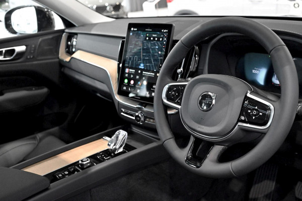 2026 Volvo XC60 UZ Ultra B5 Dark SUV Image 7