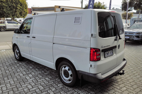 2019 Volkswagen Transporter T6 SWB Van Van Image 5