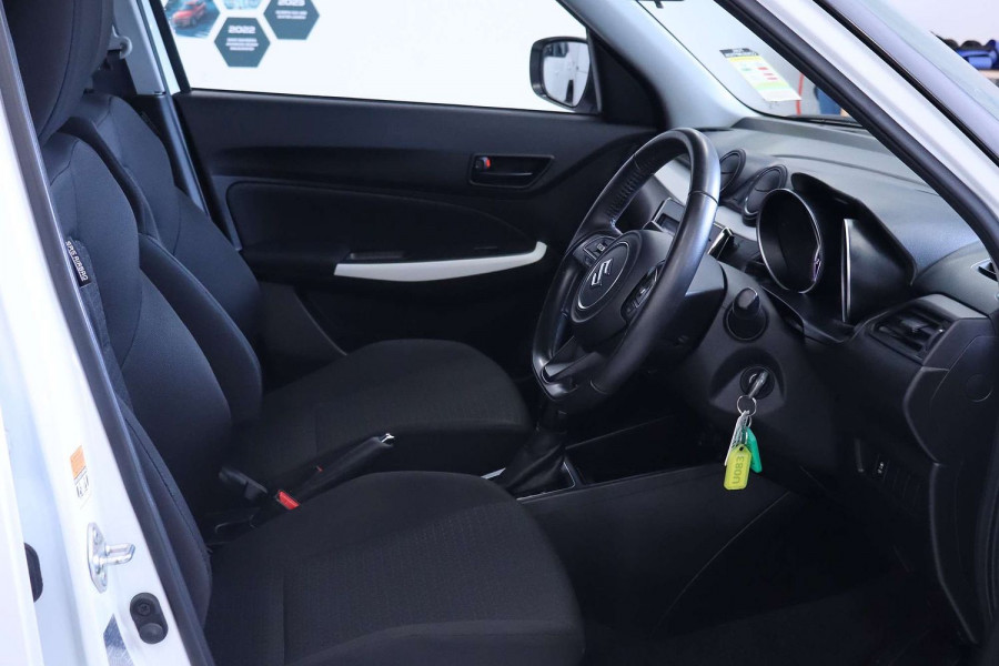 2023 Suzuki Swift AZ Series II GL Hatch Image 9