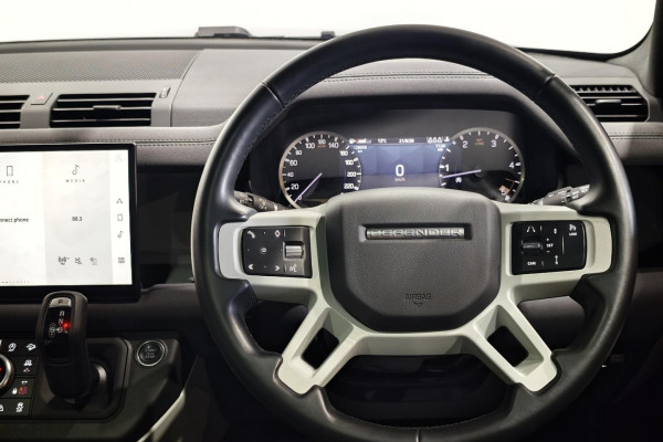 2022 MY23.5 Land Rover Defender L663 110 D300 SE SUV Image 16