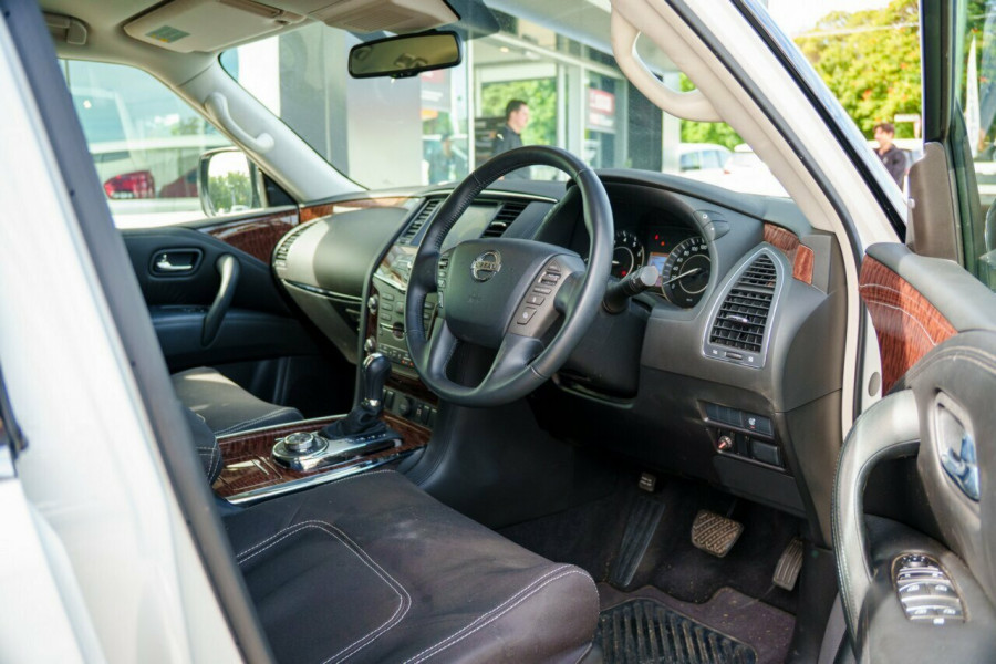 2021 Nissan Patrol Y62 Series 5 Ti SUV Image 17