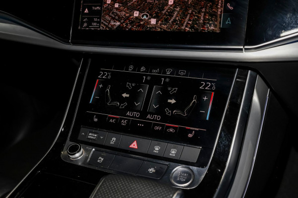 2020 Audi Q7 4M 50 TDI S Line SUV image 13