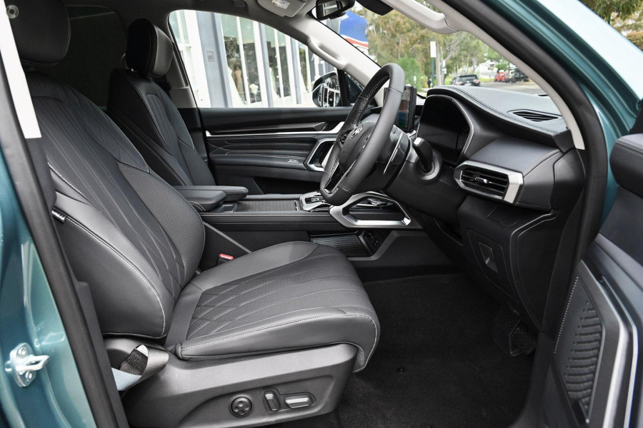 2025 LDV D90 SV9A Executive SUV Image 6