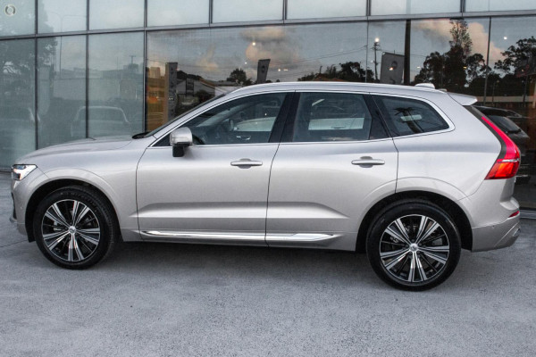 2024 MY25 Volvo XC60  Ultra B5 Bright SUV Image 5