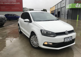 Volkswagen Polo 66 TSI TRENDLINE 6R MY15