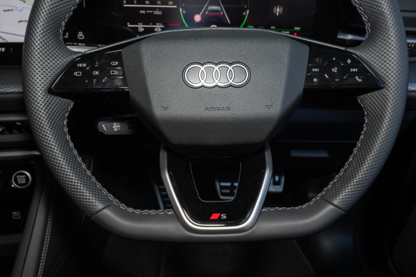 2026 Audi Q5 e-hybrid 270kW SUV image 11