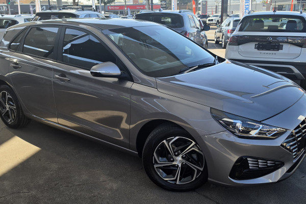 2020 MY21 Hyundai i30 PD.V4  Hatch Image 1